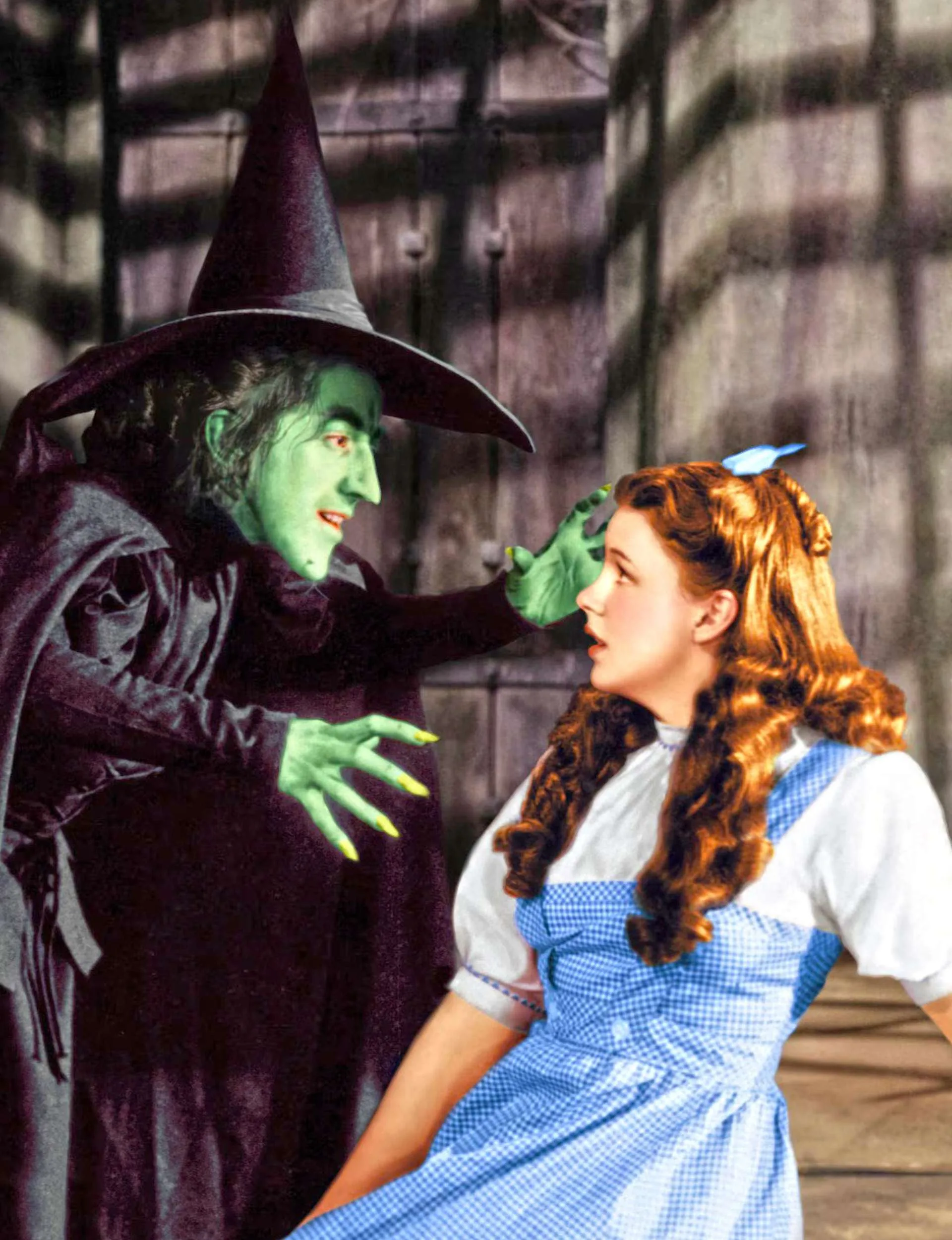 Dorothy looking at the Wicked Witch in the original Oz movie