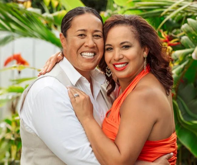 wedded lesbian couple