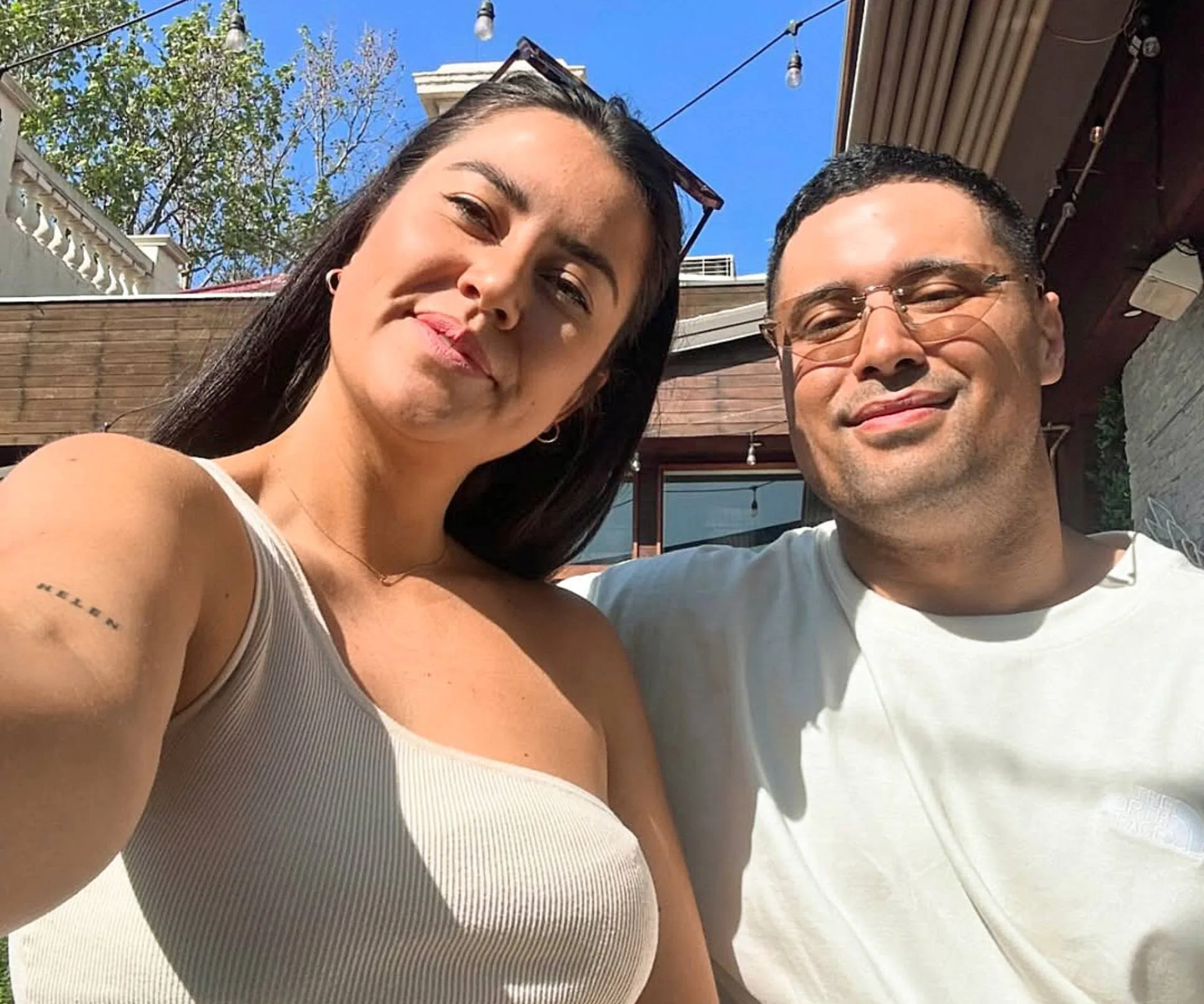 Steph taking a selfie with Piripi from the 2024 MAFS cast
