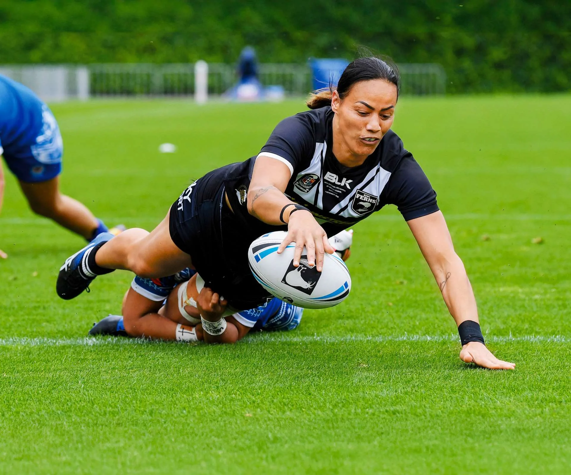 Honey Hireme-Smiler scoring a try