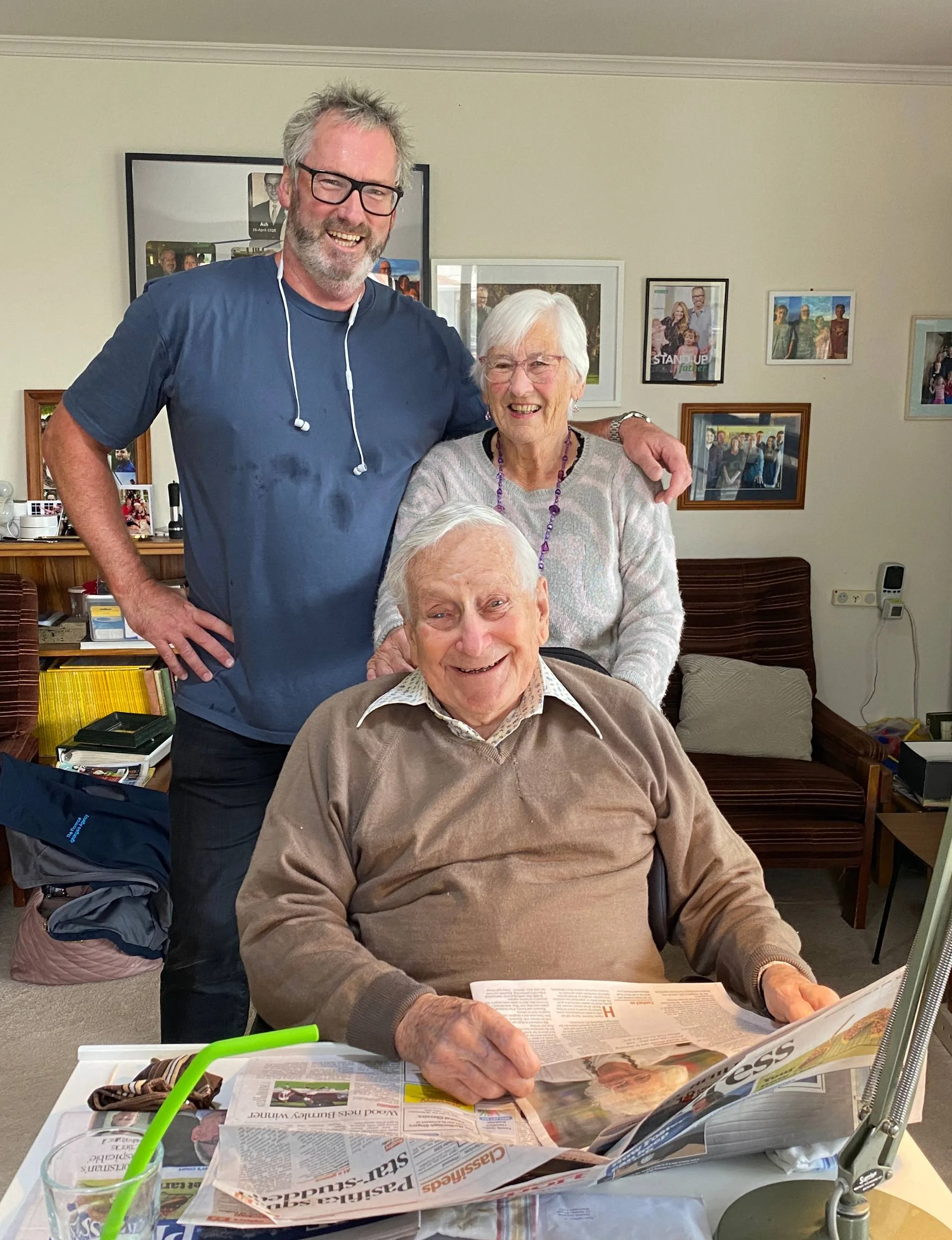 Jeremy visiting his beloved parents