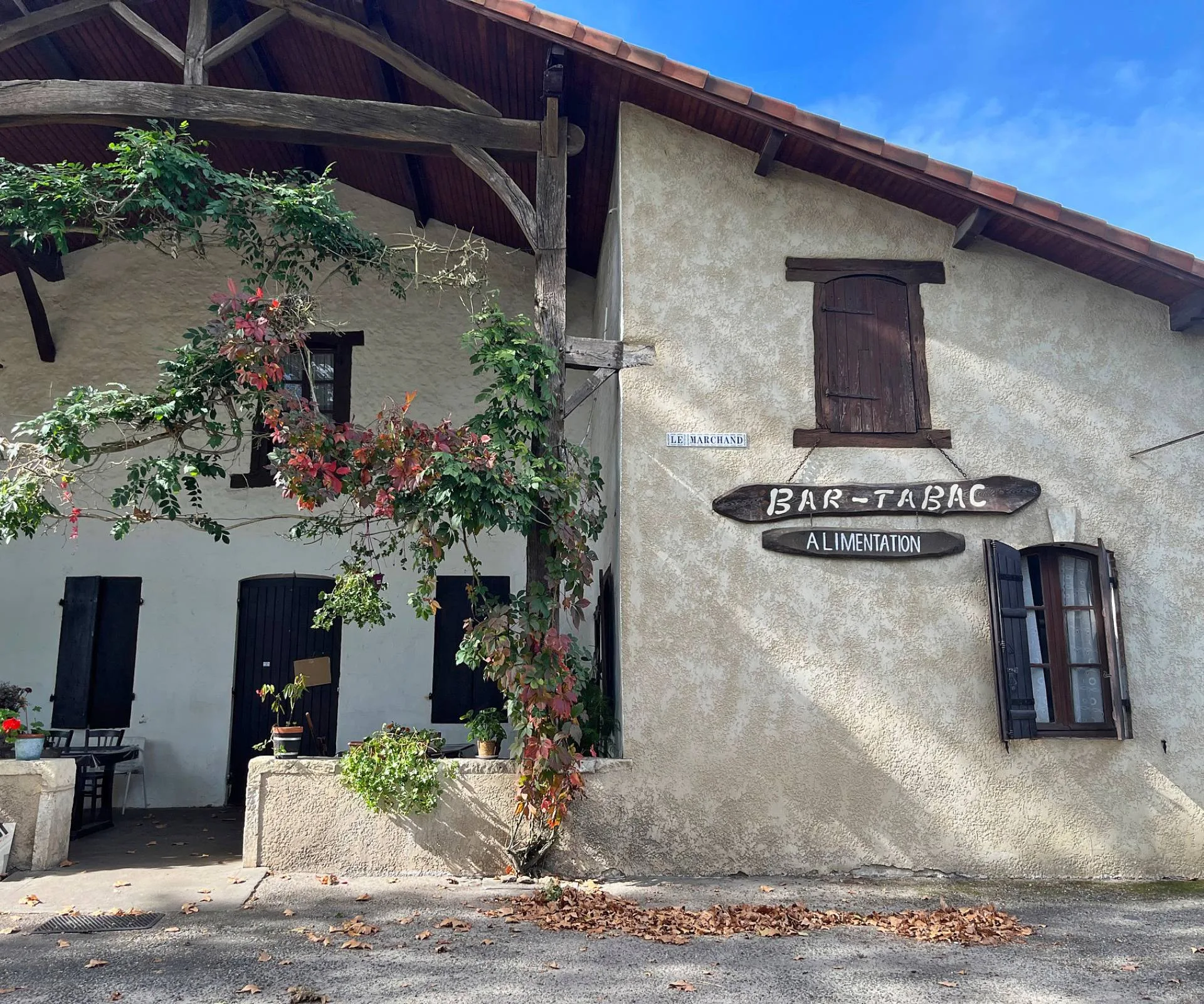 A bar in France