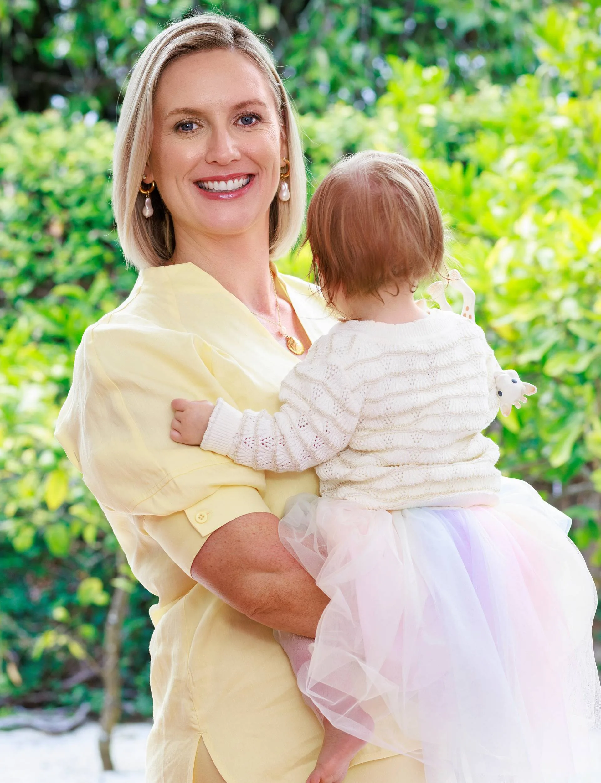 Anna holding her daughter Sophie