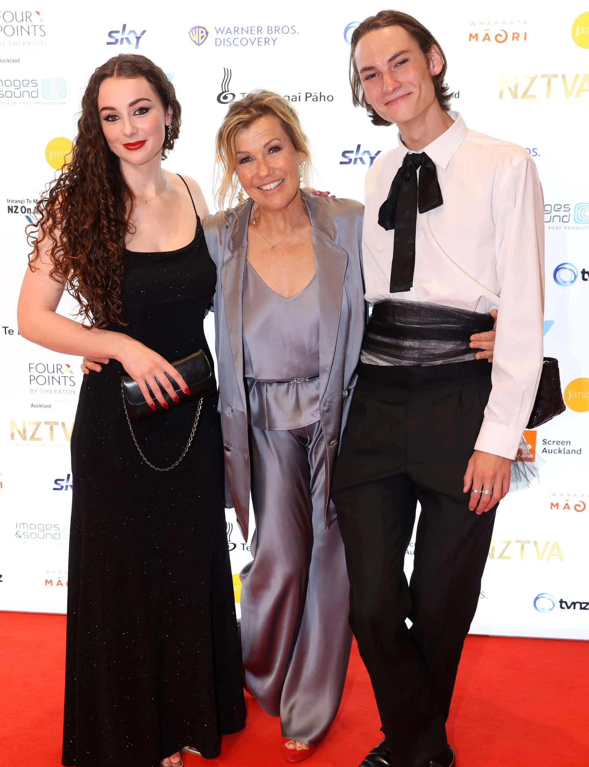 Robyn Malcolm with her costars at the NZ Television Awards