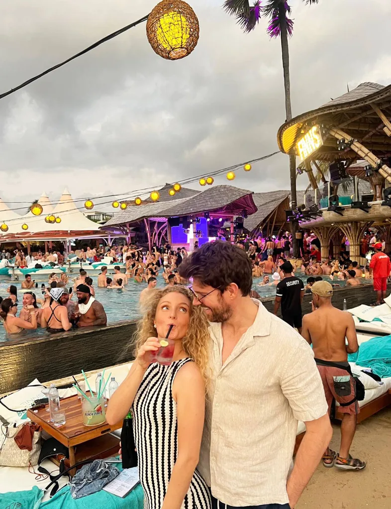 Jono and tara in bali