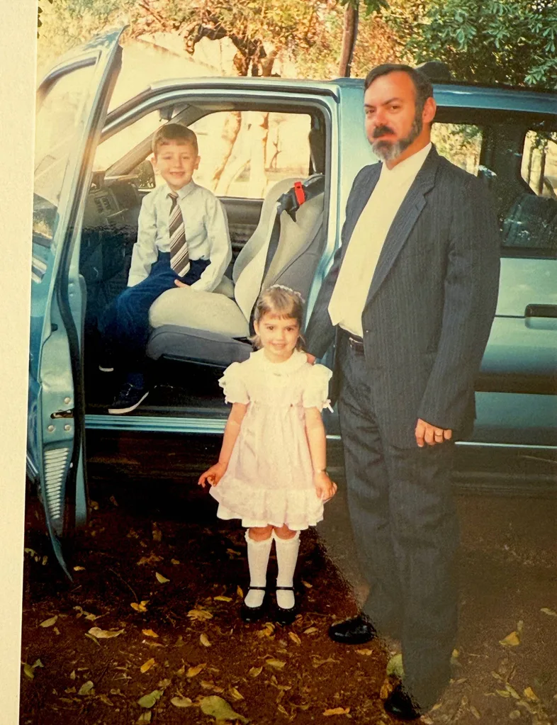 enda dad and brother younger