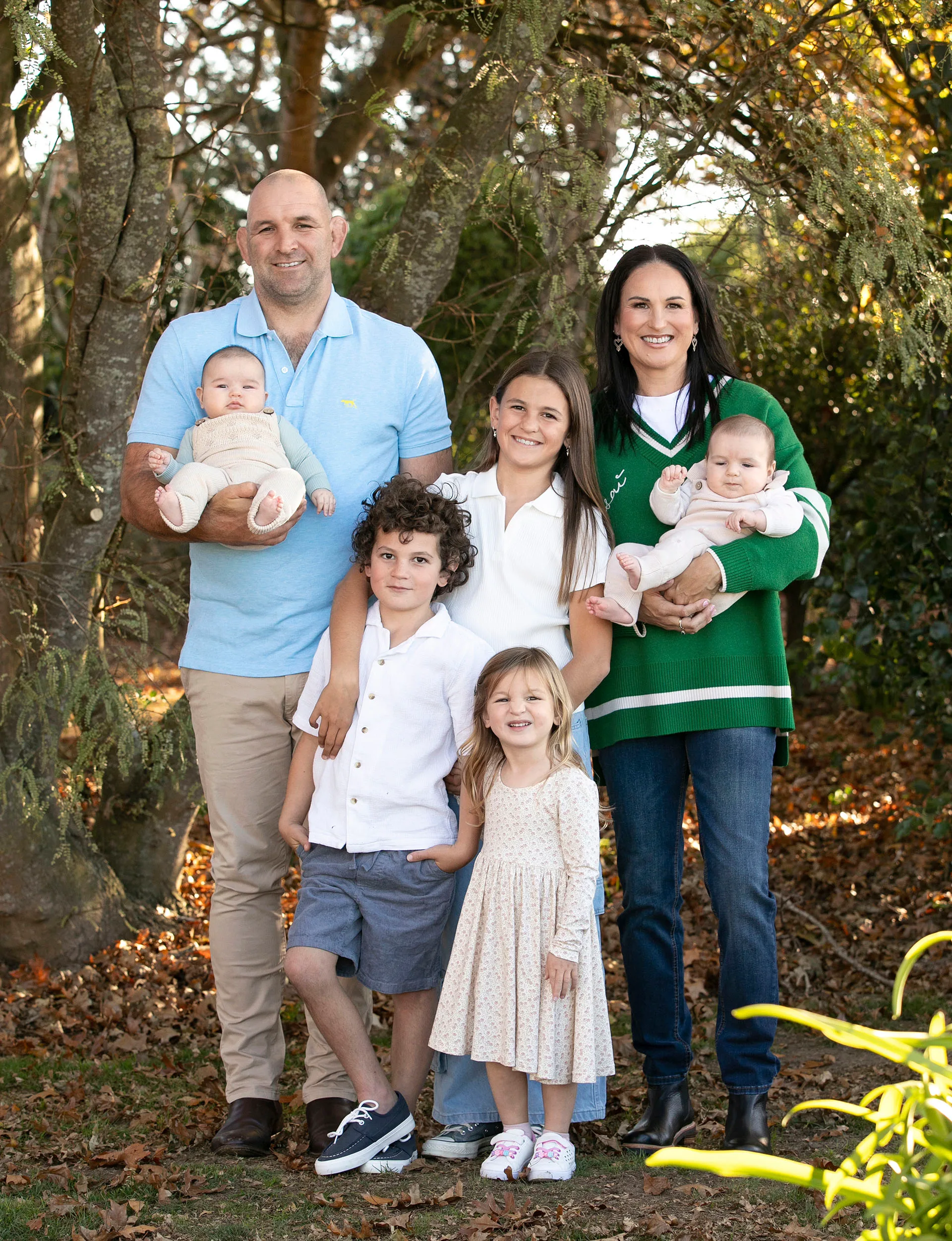Geroge and Kayla Whitelock with their five children