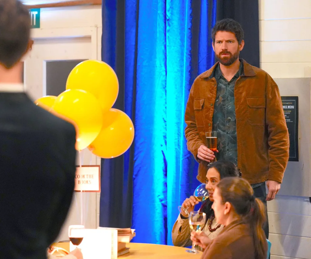 Jono in brokenwood
