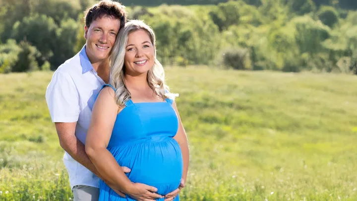 Award-winning RNZ reporter Alexa Cook perpares for first baby