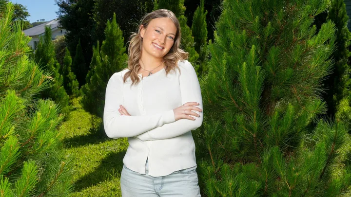 Meet Francesca Lockyer, the fourth-generation kiwi keeping Misa Christmas Trees alive