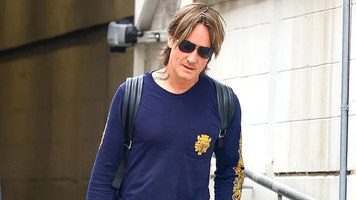 Keith Ubran struggling post divorce & wants Nicole back