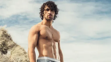 Kiwi gladiator Jordi Webber on Spartacus, tarot predictions & fatherhood dreams