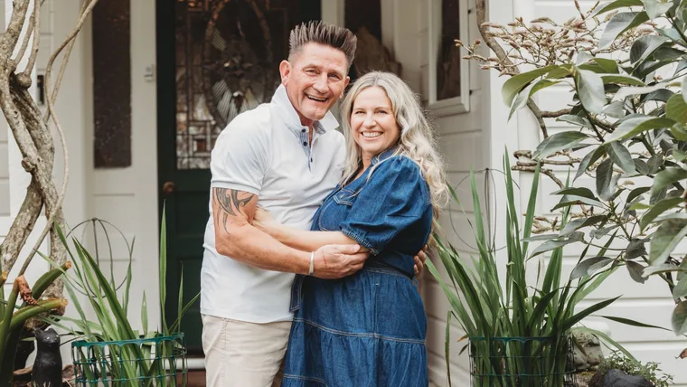 Kiwi dad shares his  decade-long cancer battle