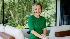 Brokenwood’s Fern Sutherland on love, Muay Thai, and her brave return to the stage