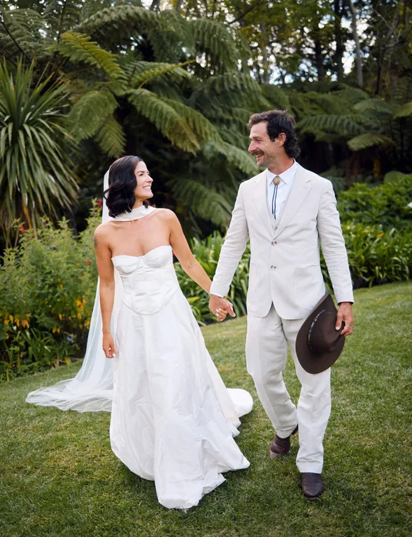 below-deck-star-aesha-scott-ties-the-knot-in-tauranga