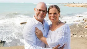 Joanne Wills, kiwi mum of quadruplets, engaged after finding love again