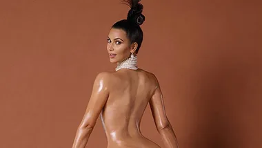 Kim Kardashian goes nude for magazine cover