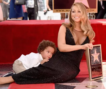 Mariah Carey gets a star on the Walk of Fame