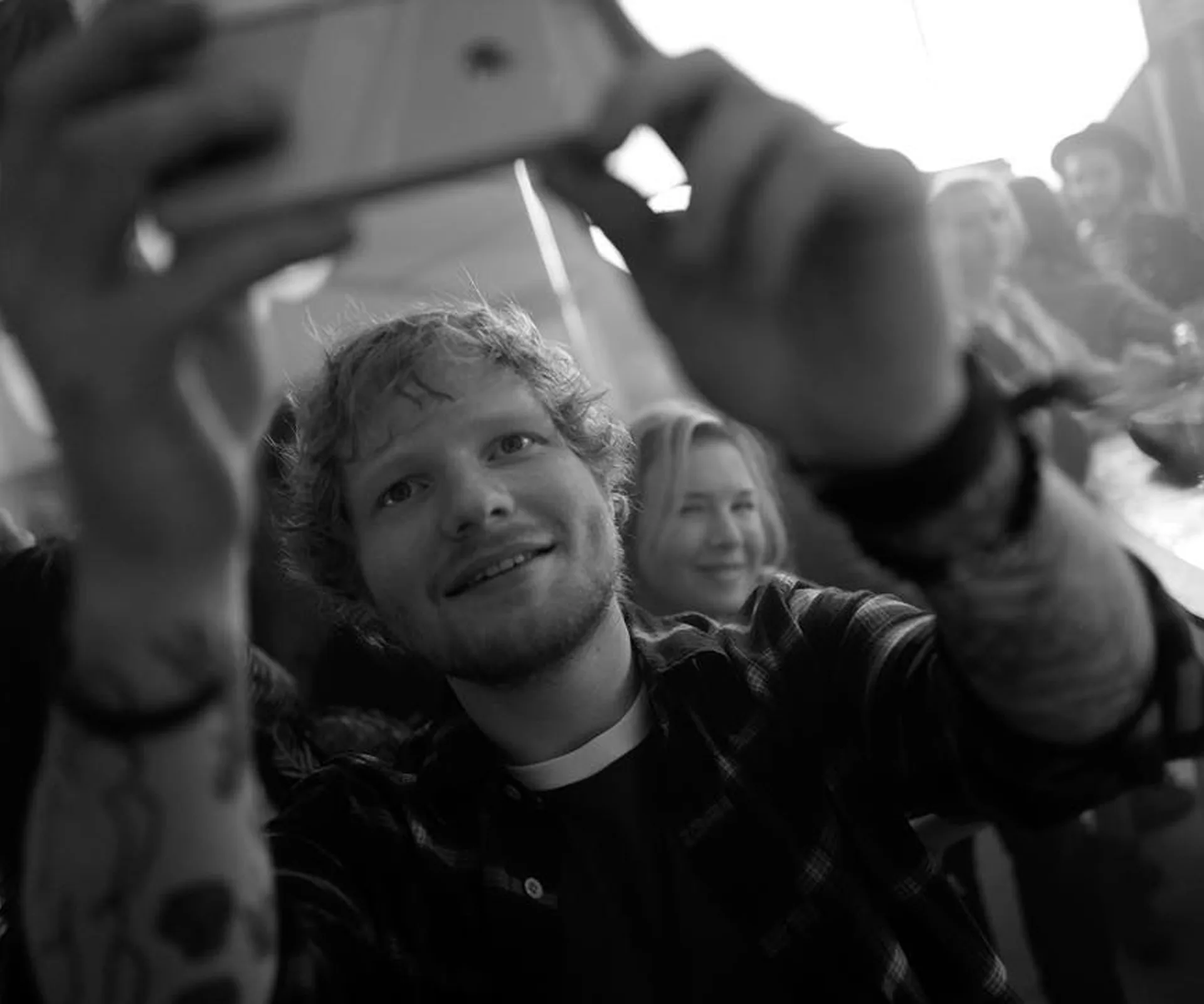 Ed Sheeran poses with Renée Zellweger.