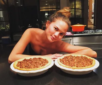 Chrissy Teigen celebrates Thanksgiving
