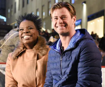 Chris Hemsworth slays his SNL appearance!