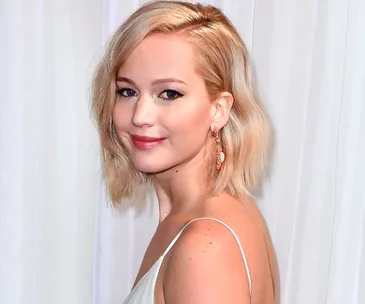 Jennifer Lawrence gets lippy
