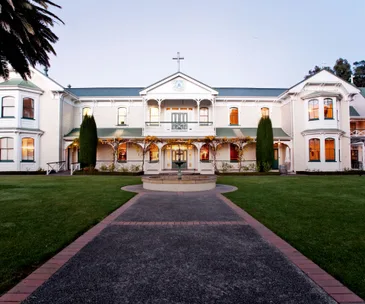5 vineyard highlights in Hawke’s Bay