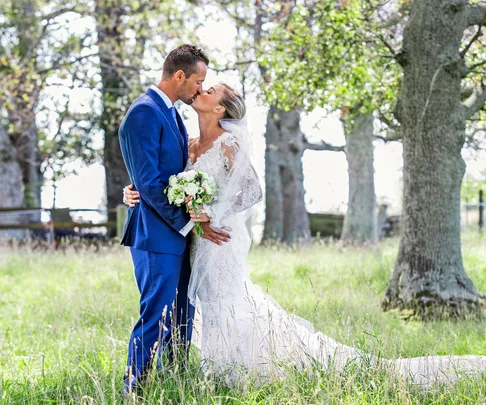 Anita Punt, Scott McLaren