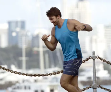Work of Art: ‘Bachelor’ star pounds the pavement