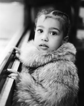 Kendall captioned this cute pic "North by Me"