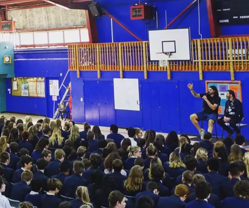 Steven Adams and Willie Apiata make a surprise visit to high school