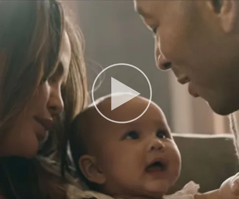 John Legend Chrissy teigen luna
