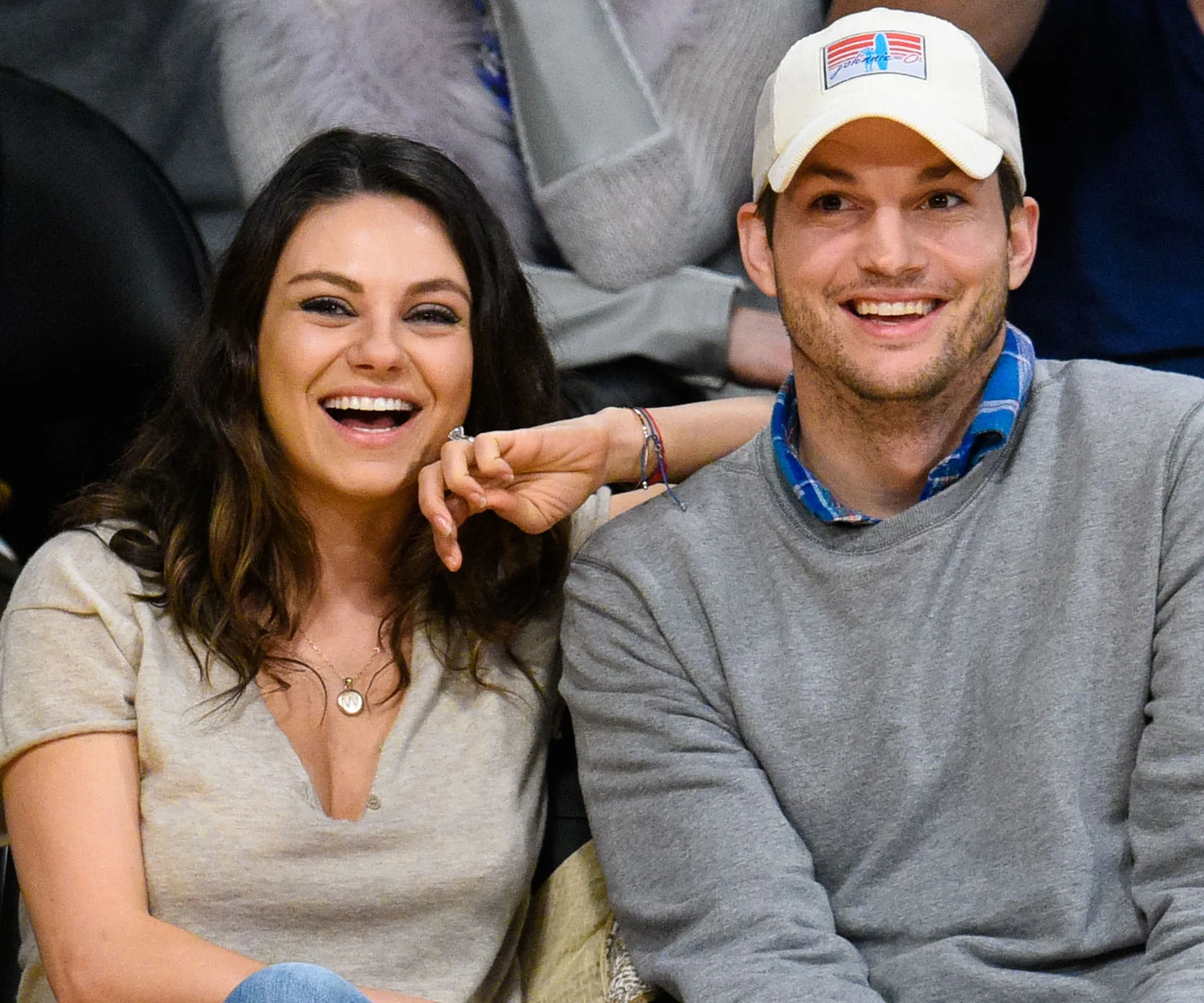 Ashton Kutcher Mila Kunis