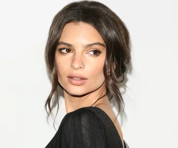Emily Ratajkowski