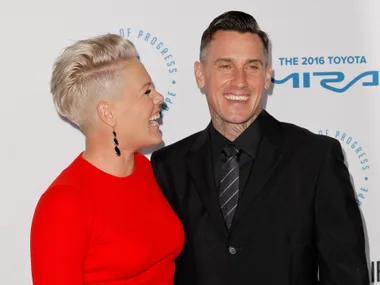 Pink, Carey Hart