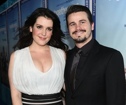 Melanie Lynskey and Jason Ritter