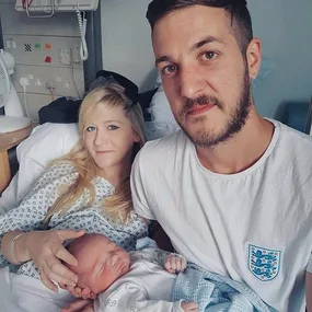 Parents lose High Court bid to keep baby Charlie alive