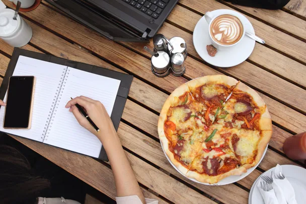 desk eating