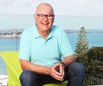 New Zealand radio legend Murray Lindsay’s dream job