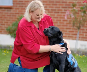 Life-saving labrador changes diabetic Kiwi woman’s future