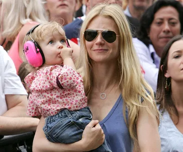Gwyneth Paltrow, Apple Martin