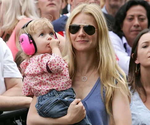 Gwyneth Paltrow, Apple Martin