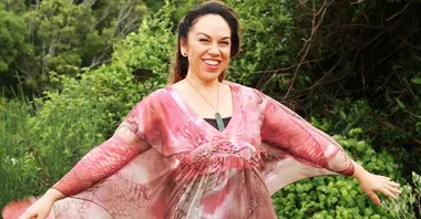 The Kiwi musician using Maori medicine to help treat her cancer