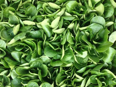 Why a ‘raw food’ diet could be dangerous, according to an expert