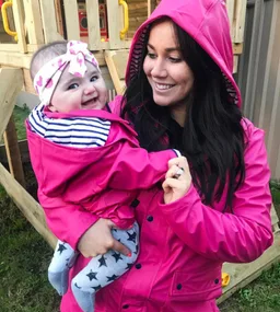 This mum’s foolproof method of burping her babies is changing people’s lives