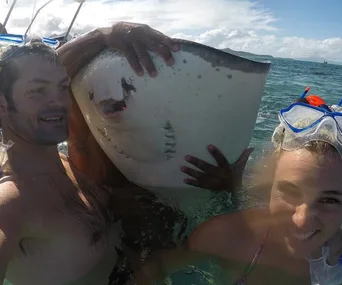 Richie and Gemma McCaw’s stingray holiday selfie