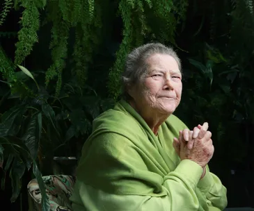 University and widower in court battle over best-selling author’s estate