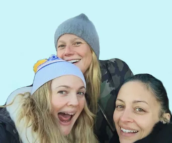 5 ways to take a better selfie