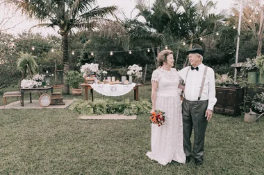Couple renews their wedding vows after 60 years together