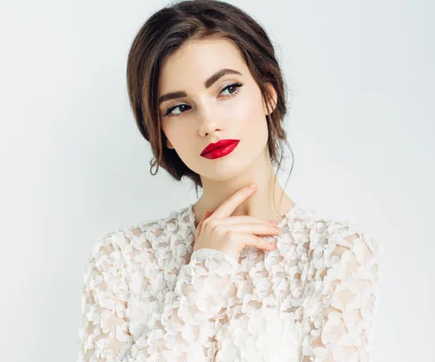 The 5 best natural lipsticks.
